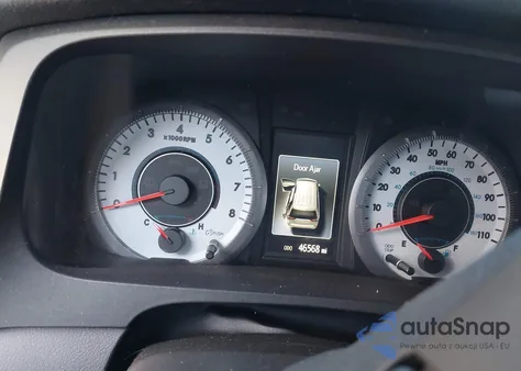 2018 Toyota Sienna Se 8 Passenger из США, поврежденный, VIN 5TDXZ3DC6JS964014